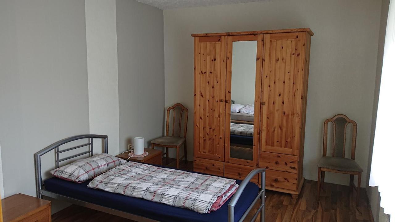 Ferienwohnung Linde - Marburg Biedenkopf Mit 5 Zimmer Und Balkon Frechenhausen Exteriér fotografie